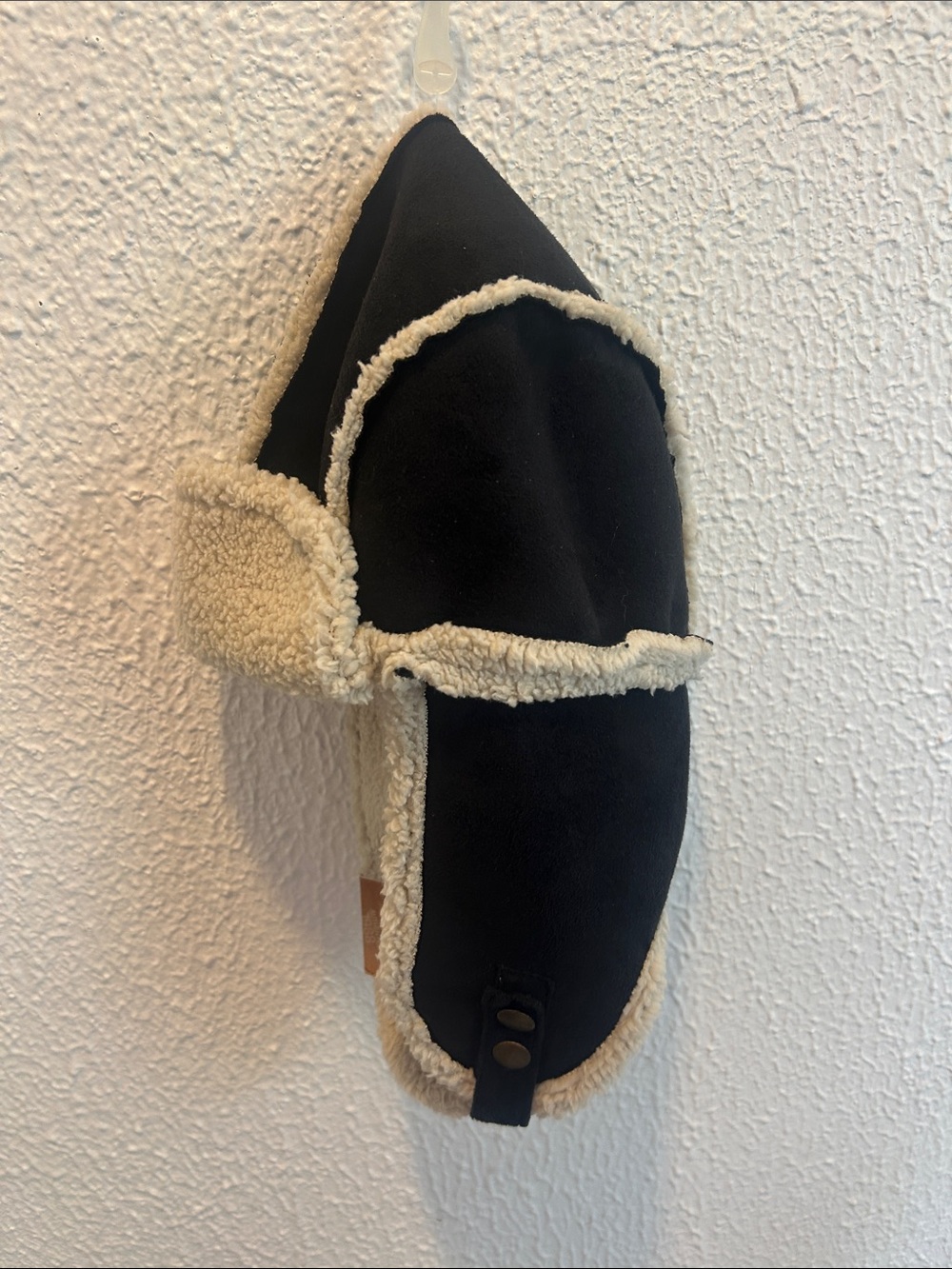 Vintage Black Shearling-Lined Women’s Slip-On Mule